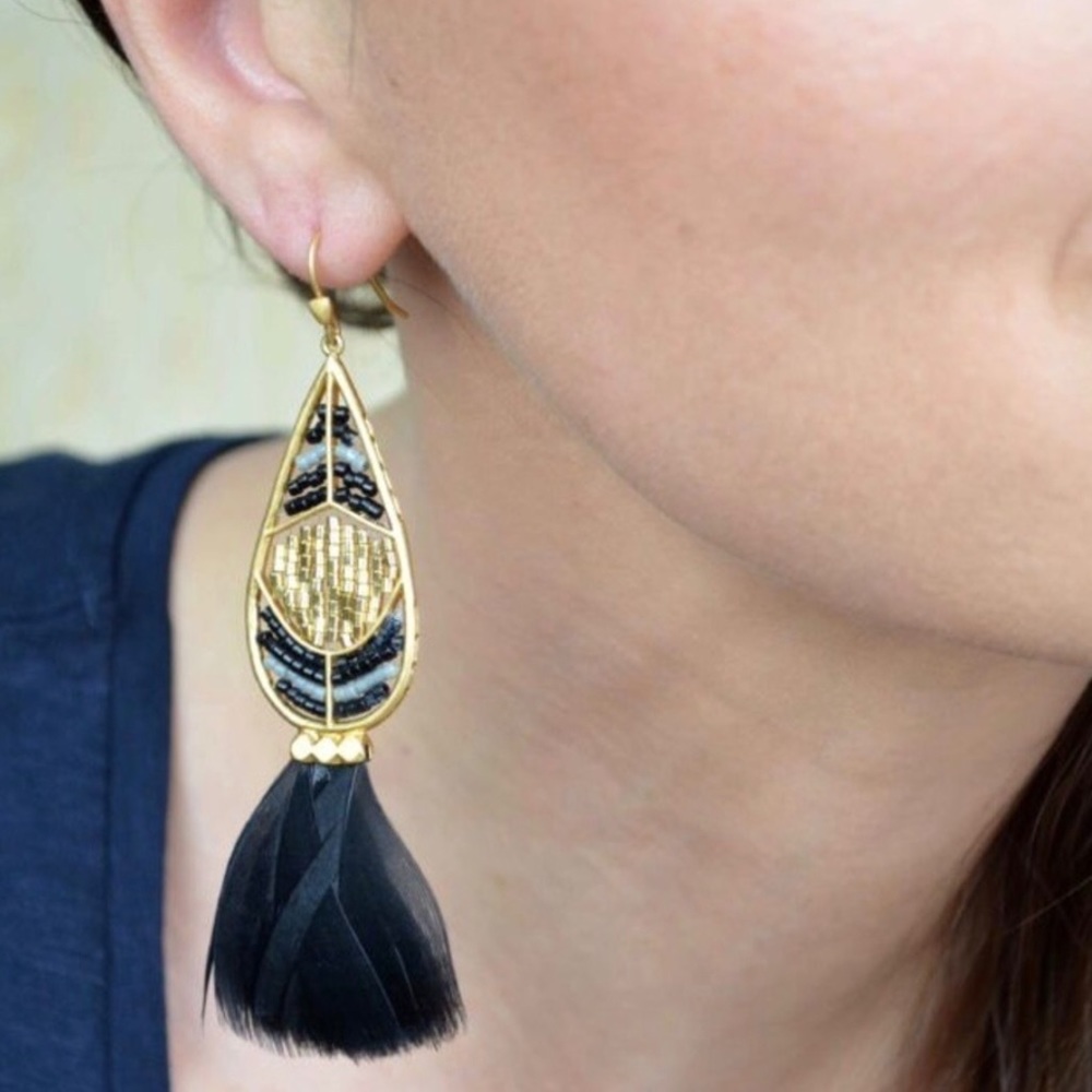 :: Stella & Dot Wiston Earrings - Picture 5 of 7